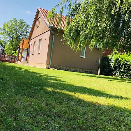 Vadszolo Apartman Balatonmariafurdo Ngoại thất bức ảnh