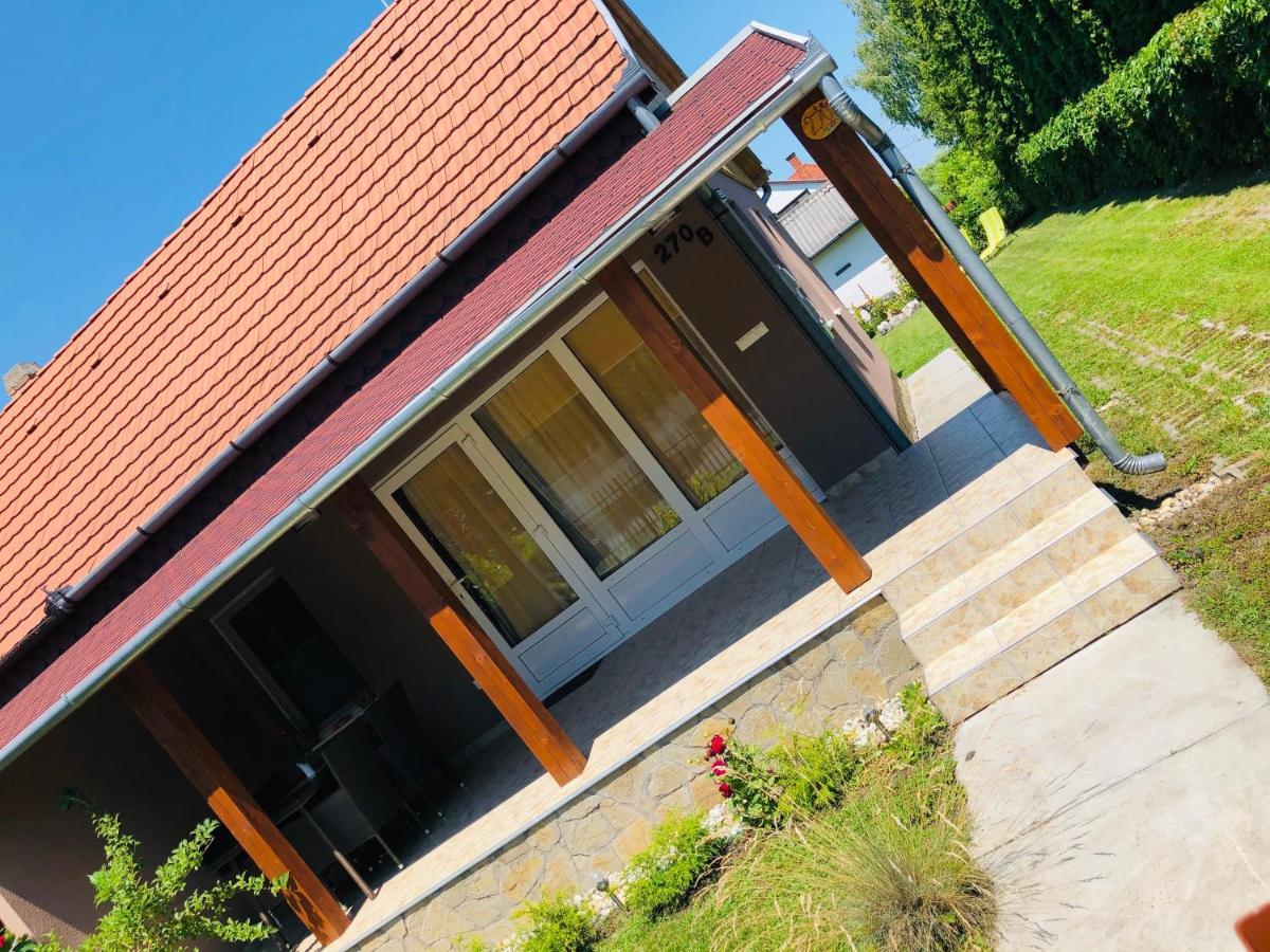 Vadszolo Apartman Balatonmariafurdo Ngoại thất bức ảnh