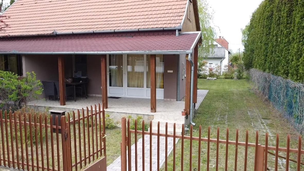 Vadszolo Apartman Balatonmariafurdo Ngoại thất bức ảnh