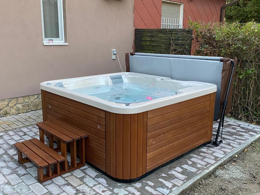 Vadszolo Apartman Balatonmariafurdo Ngoại thất bức ảnh