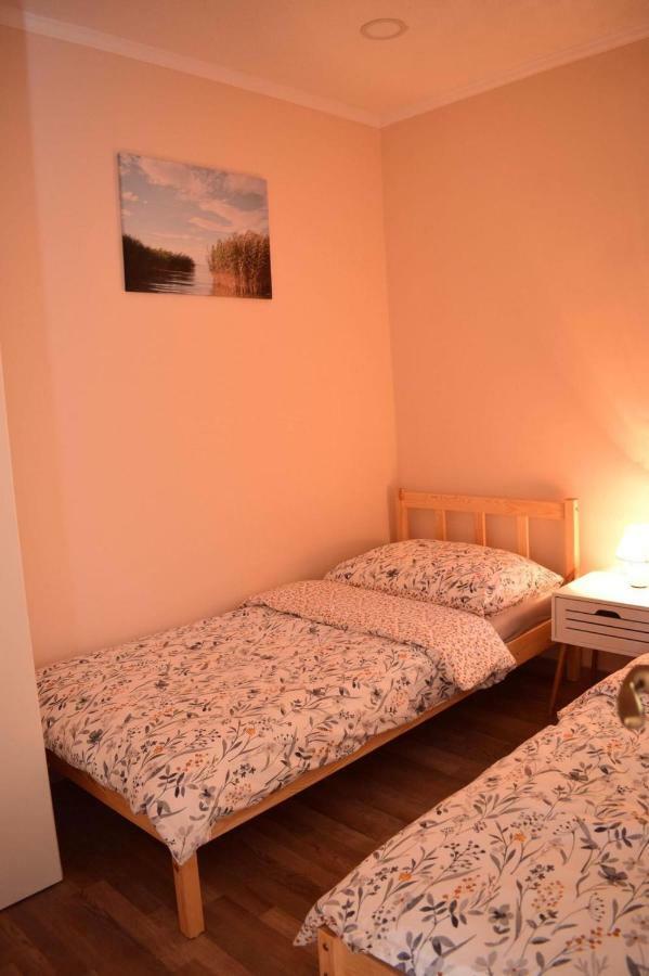 Vadszolo Apartman Balatonmariafurdo Ngoại thất bức ảnh
