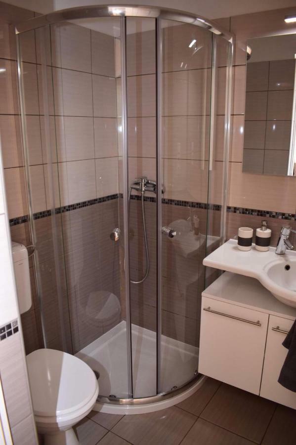 Vadszolo Apartman Balatonmariafurdo Ngoại thất bức ảnh