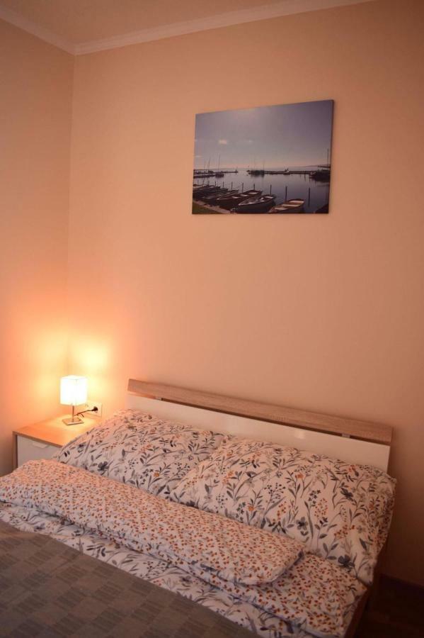 Vadszolo Apartman Balatonmariafurdo Ngoại thất bức ảnh